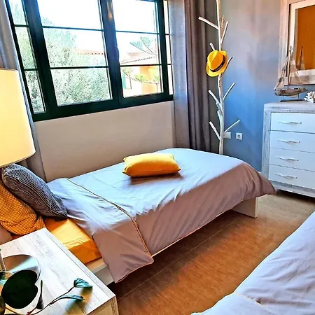 Ferienhaus Casa Taramar - - Max 8 Personen - Pool - Meerblick - Strandnah Holiday home Tarajalejo